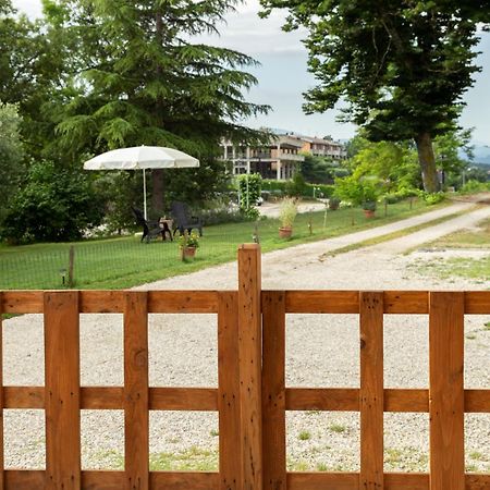 Le Colline Di Giulia - Mini Casa Ai Piedi Della Collina Apartment Venarotta Exterior photo